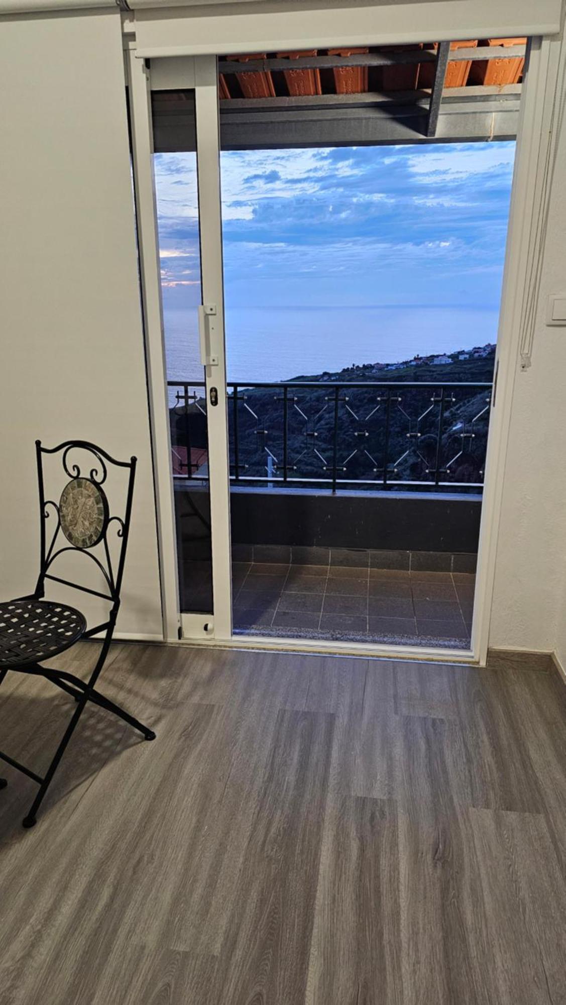 Sunset Star With Sea View Appartement Calheta  Buitenkant foto