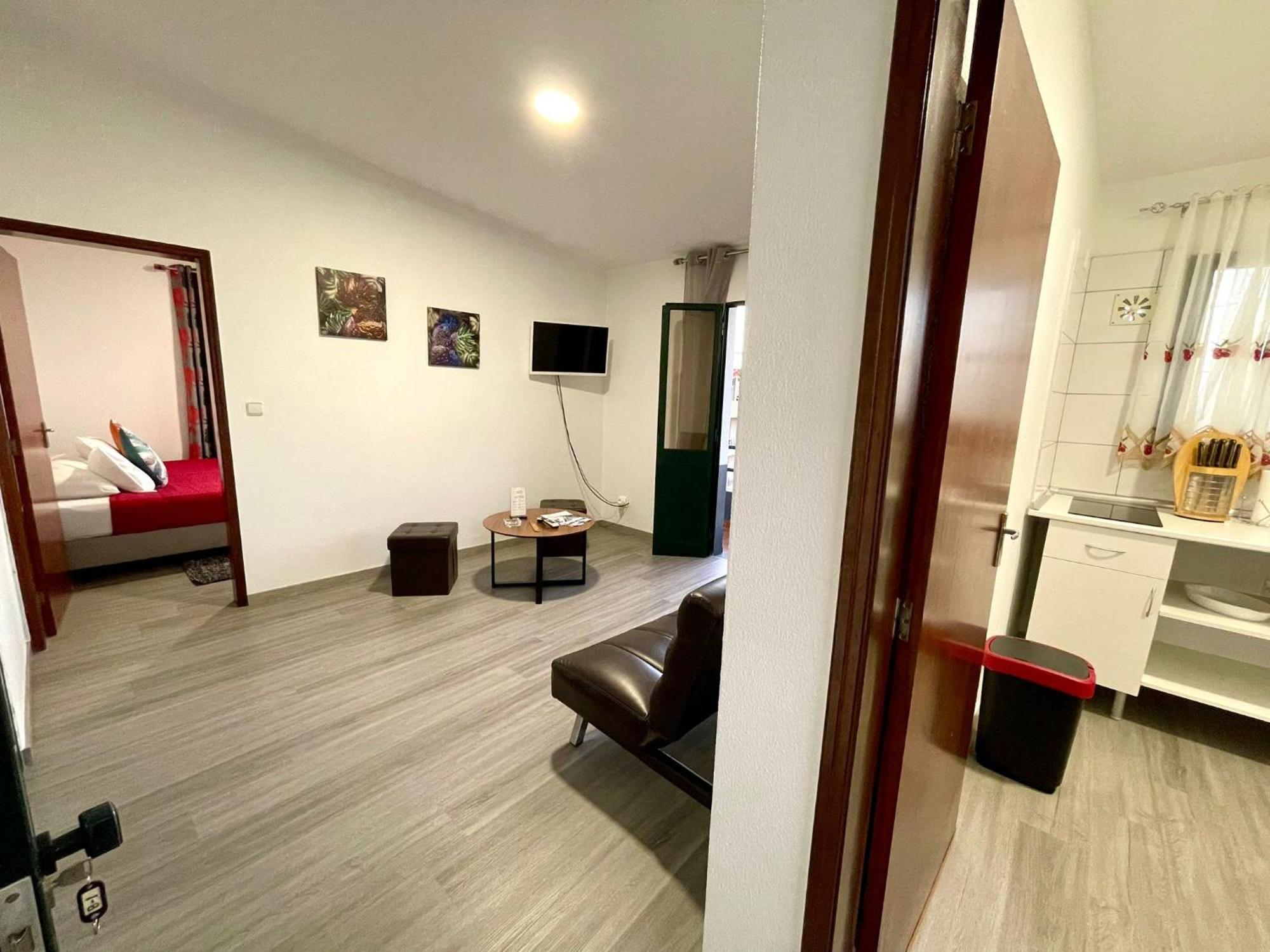 Sunset Star With Sea View Appartement Calheta  Buitenkant foto
