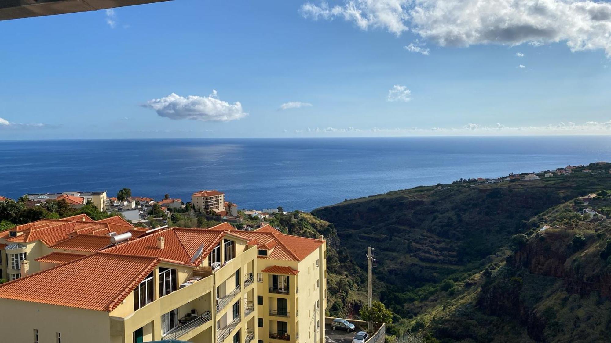 Sunset Star With Sea View Appartement Calheta  Buitenkant foto