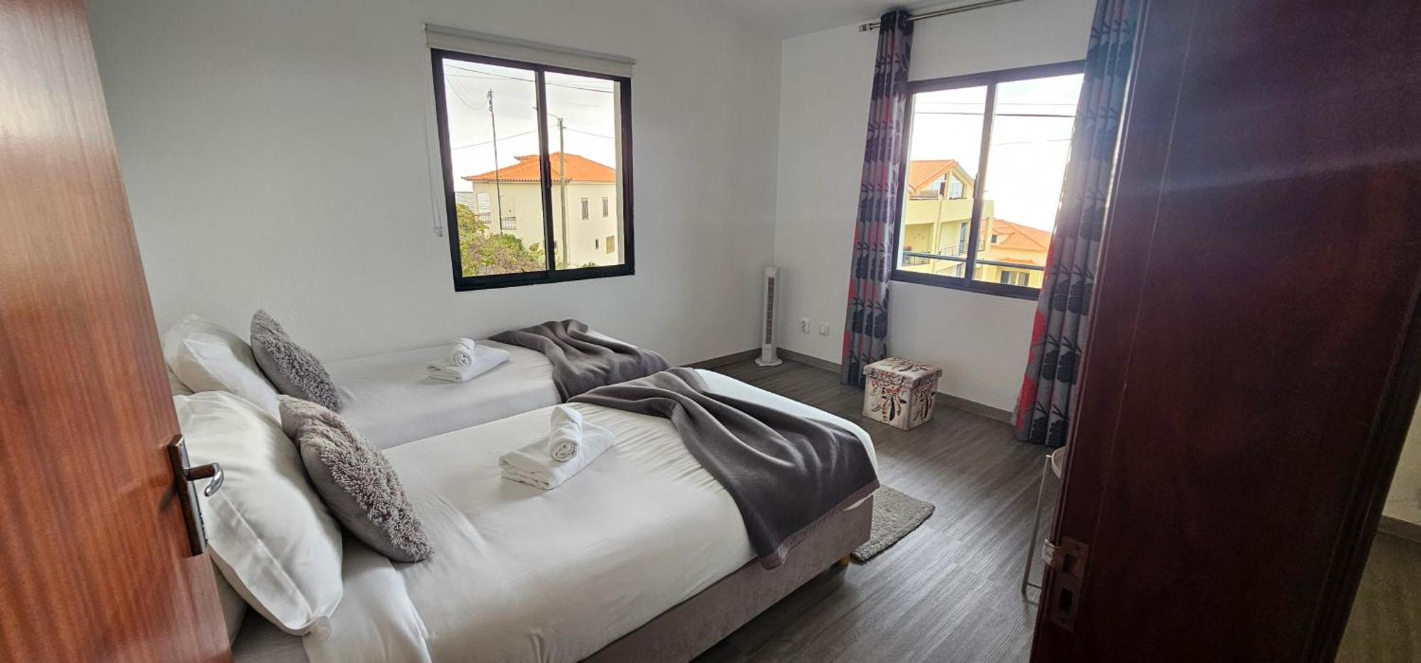 Sunset Star With Sea View Appartement Calheta  Buitenkant foto